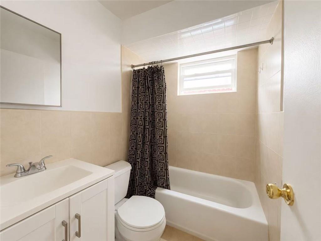 8 Field Street Willowbrook Staten Island NY 10314