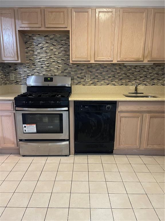82-108 Country Pointe Circle Brooklyn NY 11427