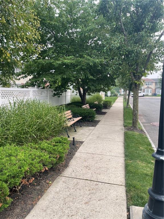 82-108 Country Pointe Circle Brooklyn NY 11427