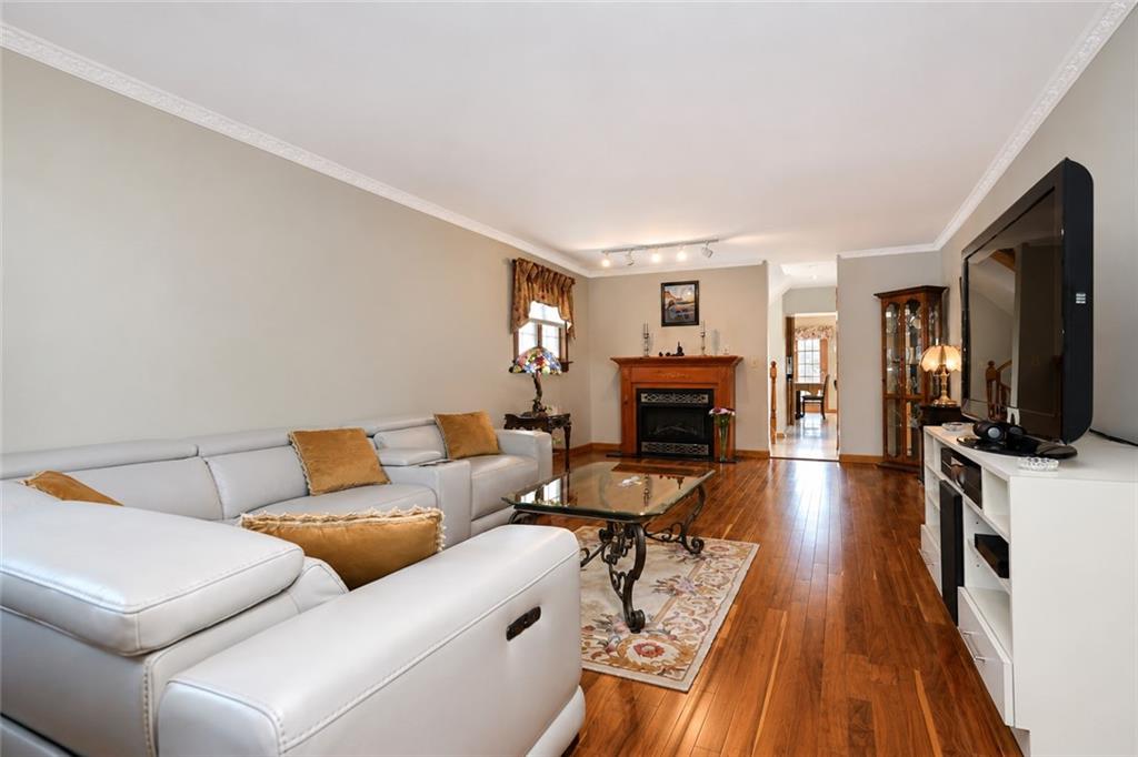 654 Ramona Avenue Woodrow Staten Island NY 10309