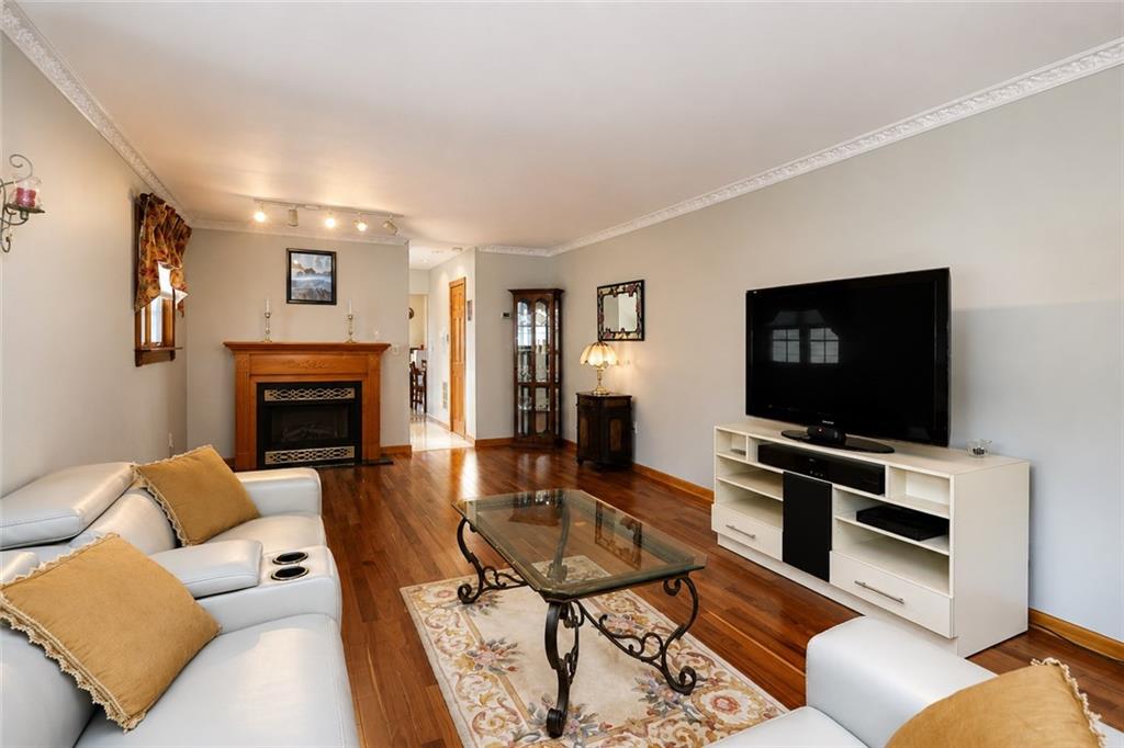 654 Ramona Avenue Woodrow Staten Island NY 10309