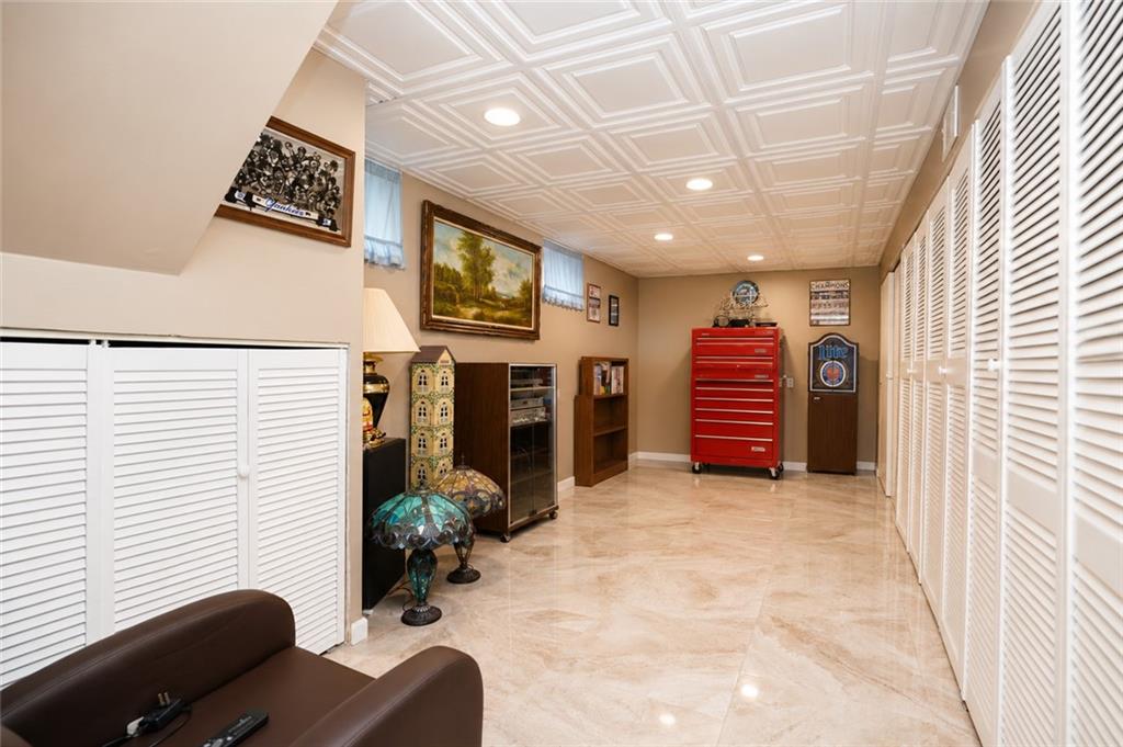 654 Ramona Avenue Woodrow Staten Island NY 10309