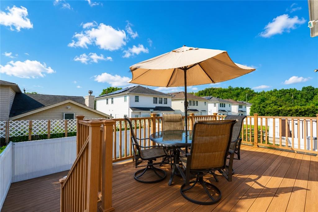 654 Ramona Avenue Woodrow Staten Island NY 10309