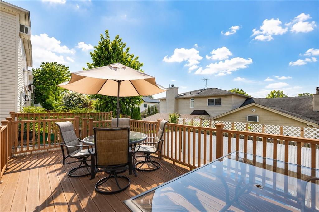 654 Ramona Avenue Woodrow Staten Island NY 10309