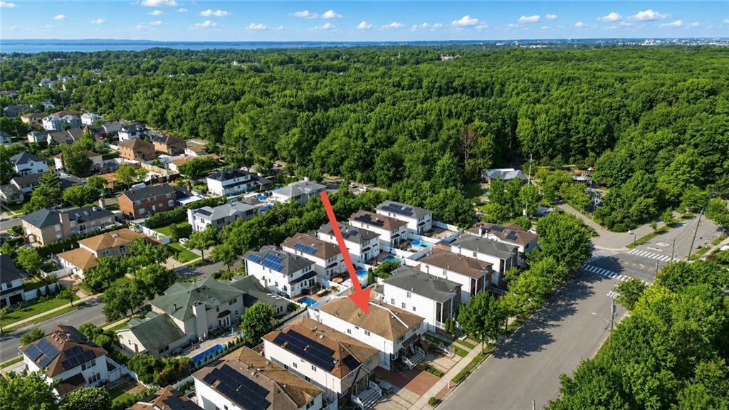654 Ramona Avenue Woodrow Staten Island NY 10309