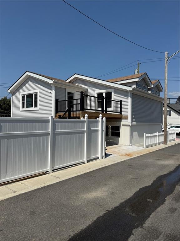 69 Eaton ct Gerritsen Beach Brooklyn NY 11229