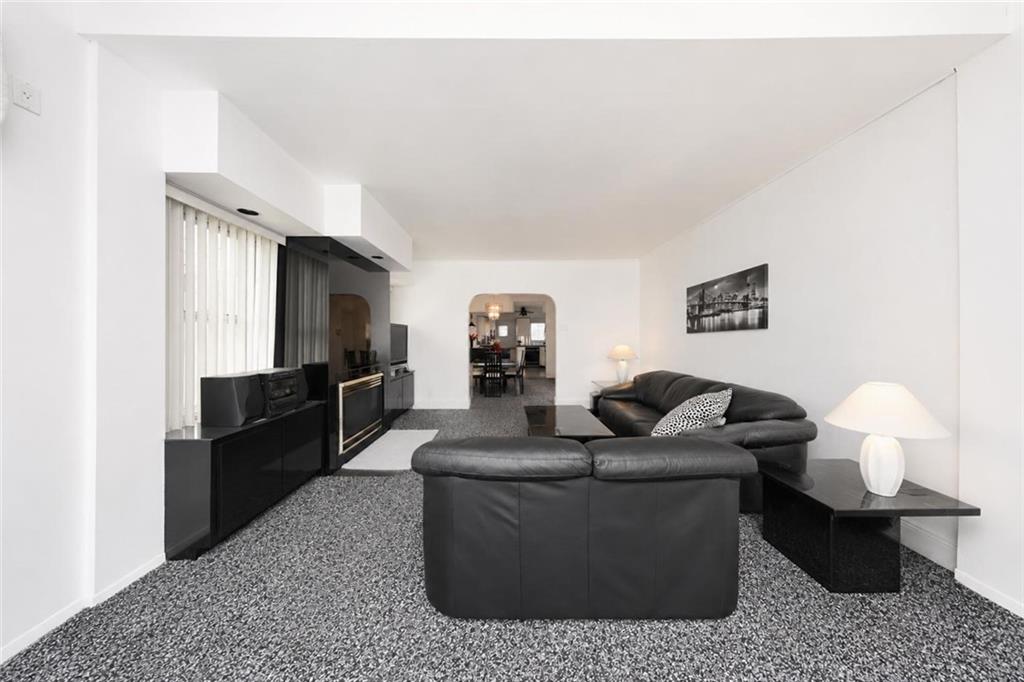 7411 11th Avenue Dyker Heights Brooklyn NY 11228
