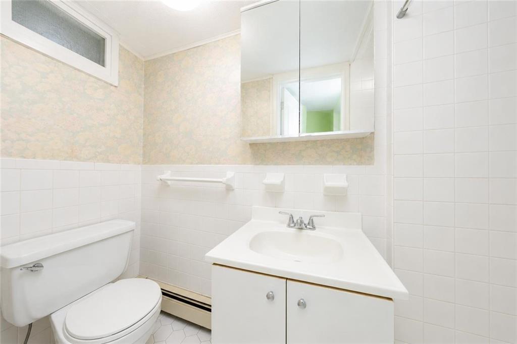 7411 11th Avenue Dyker Heights Brooklyn NY 11228