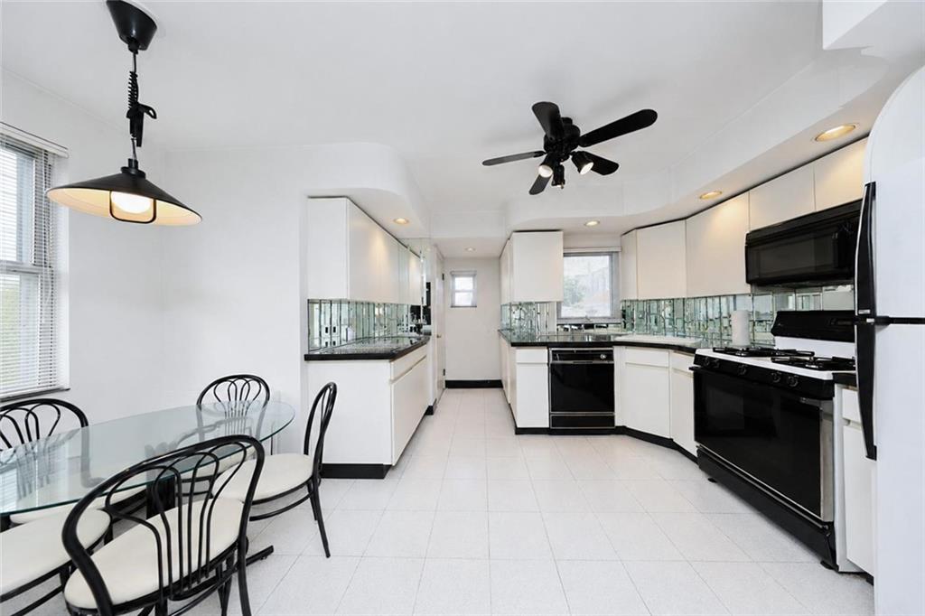 7411 11th Avenue Dyker Heights Brooklyn NY 11228