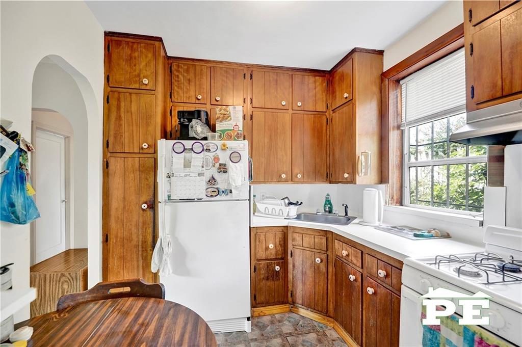 2180 East 16th Street Sheepshead Bay Brooklyn NY 11229