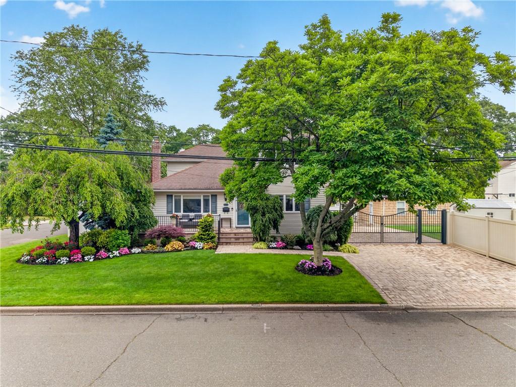 1755 Grand Avenue Out of NYC Merrick NY 11566