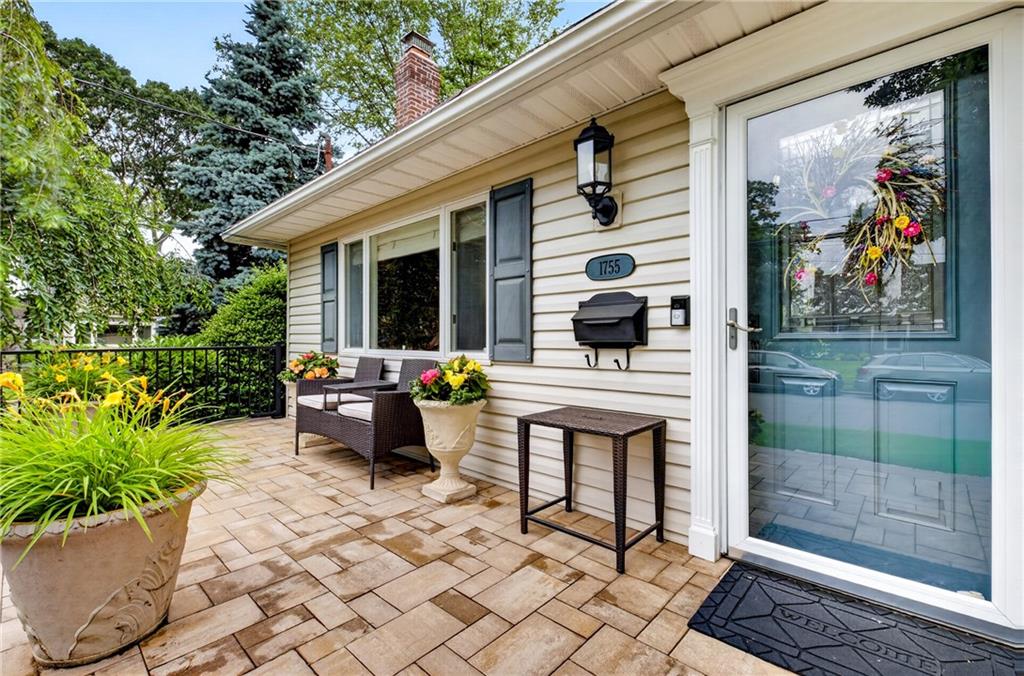 1755 Grand Avenue Out of NYC Merrick NY 11566