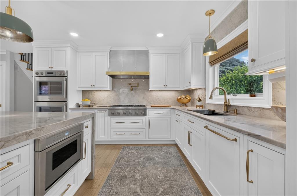 1755 Grand Avenue Out of NYC Merrick NY 11566