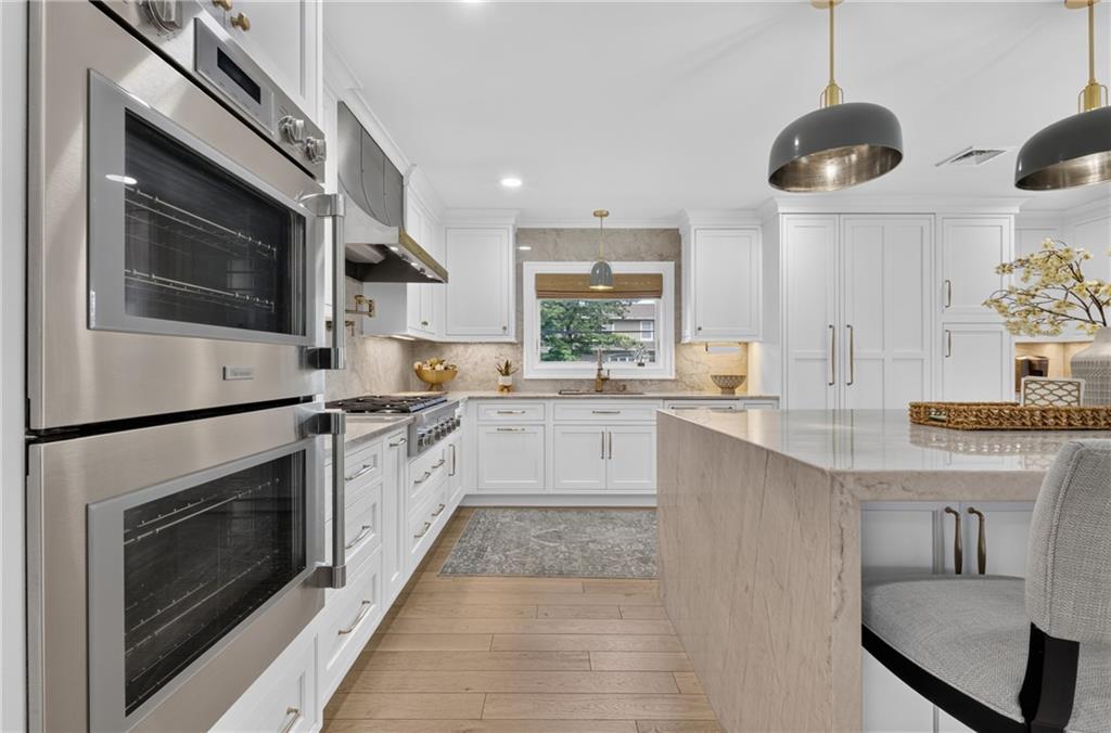 1755 Grand Avenue Out of NYC Merrick NY 11566