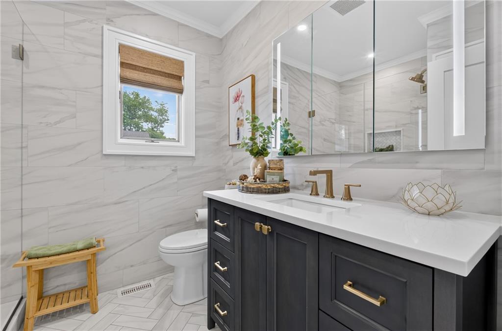 1755 Grand Avenue Out of NYC Merrick NY 11566