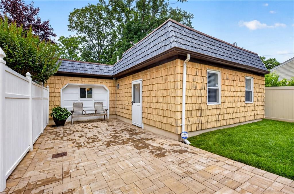 1755 Grand Avenue Out of NYC Merrick NY 11566