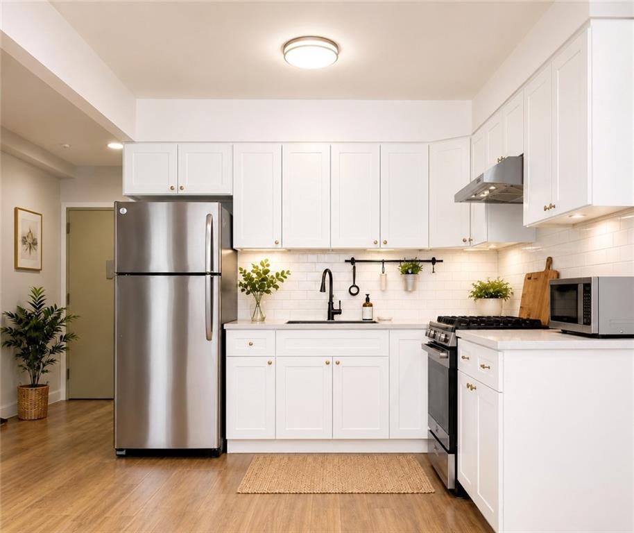 26 Avenue P Bensonhurst Brooklyn NY 11204