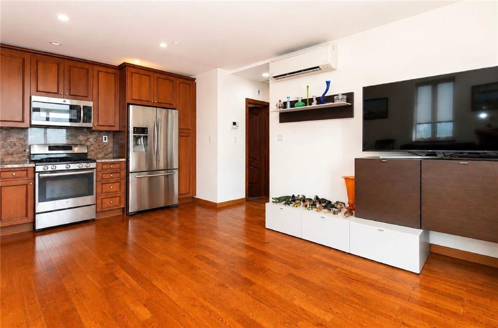 1737 East 21st Street Madison Brooklyn NY 11229