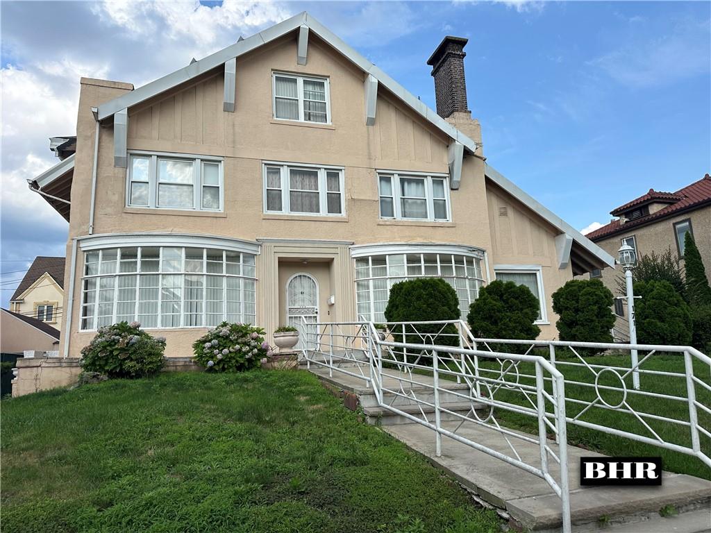 171 Girard Street Manhattan Beach Brooklyn NY 11235