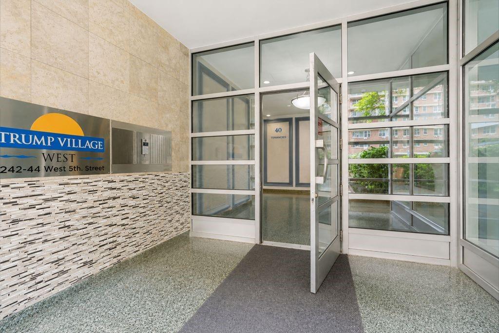 2944 West 5 Street Brighton Beach Brooklyn NY 11224