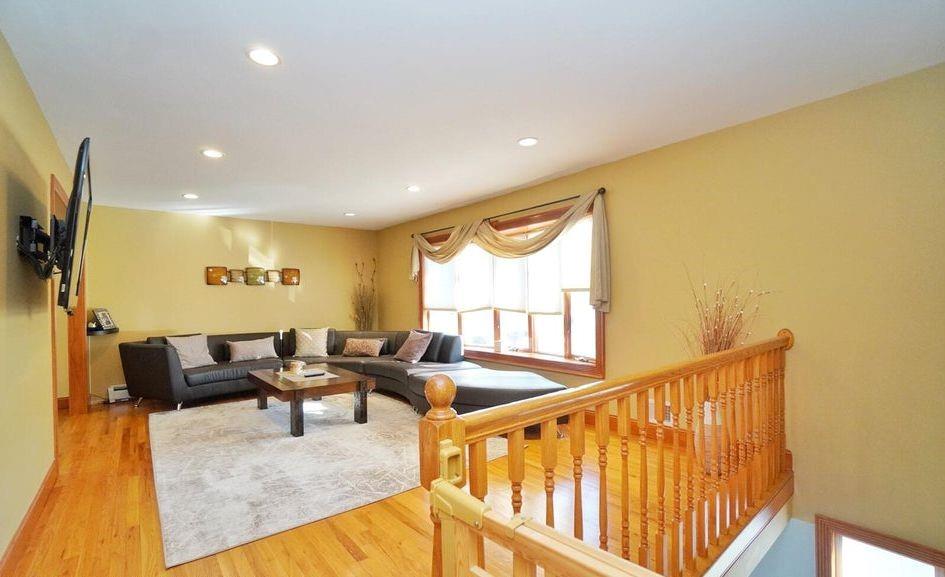 186 Seneca Avenue Sunnyside Staten Island NY 10301