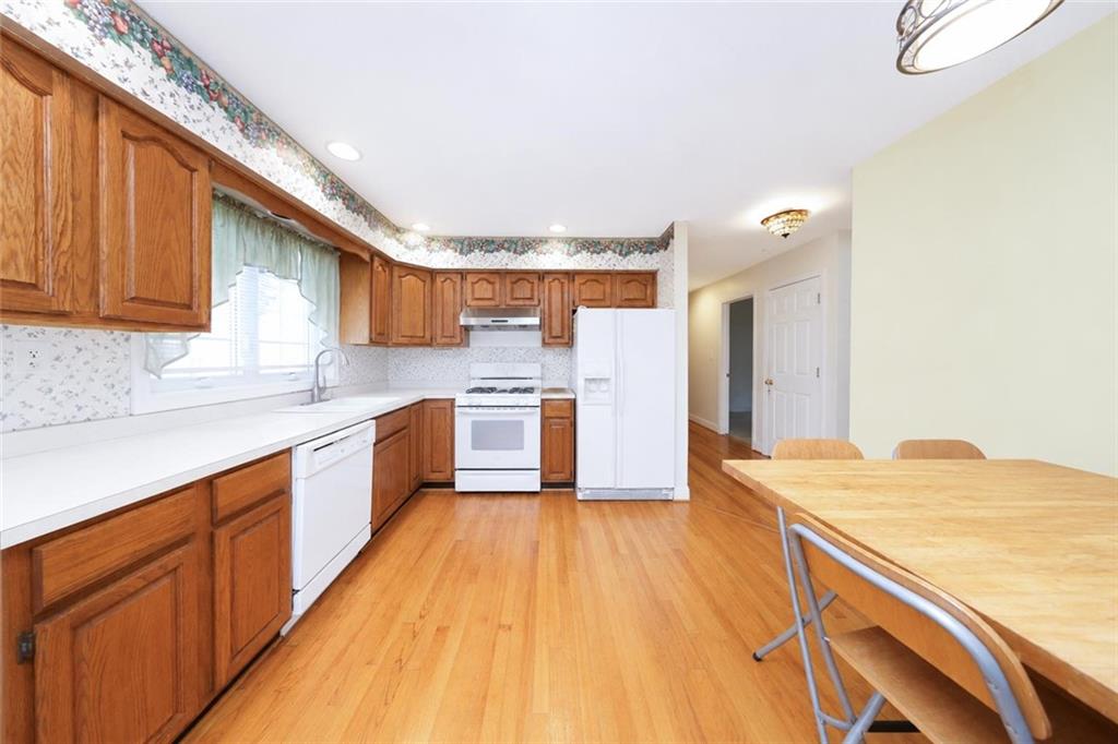 83 Foster Avenue Manor Heights Staten Island NY 10314