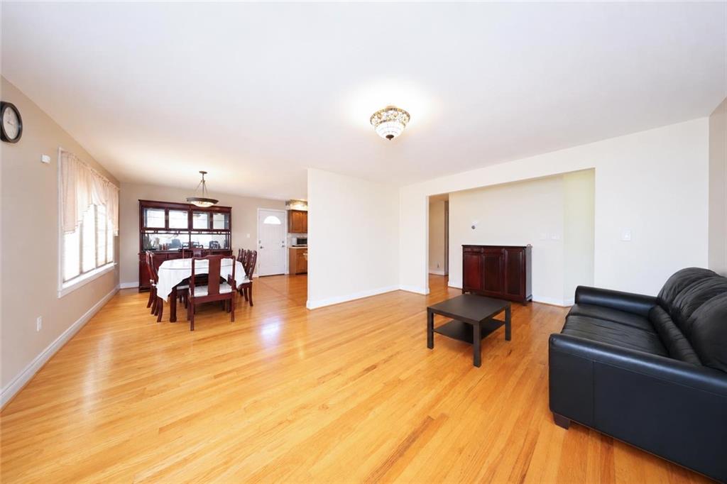 83 Foster Avenue Manor Heights Staten Island NY 10314