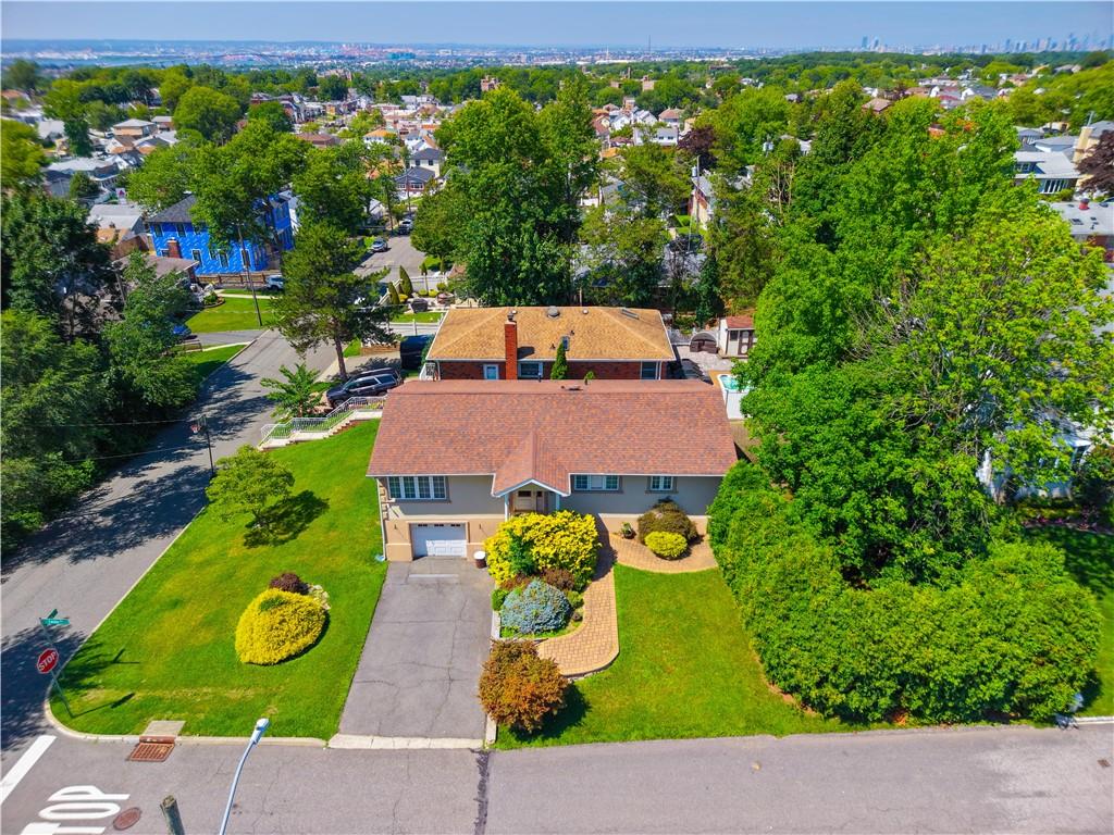 83 Foster Avenue Manor Heights Staten Island NY 10314