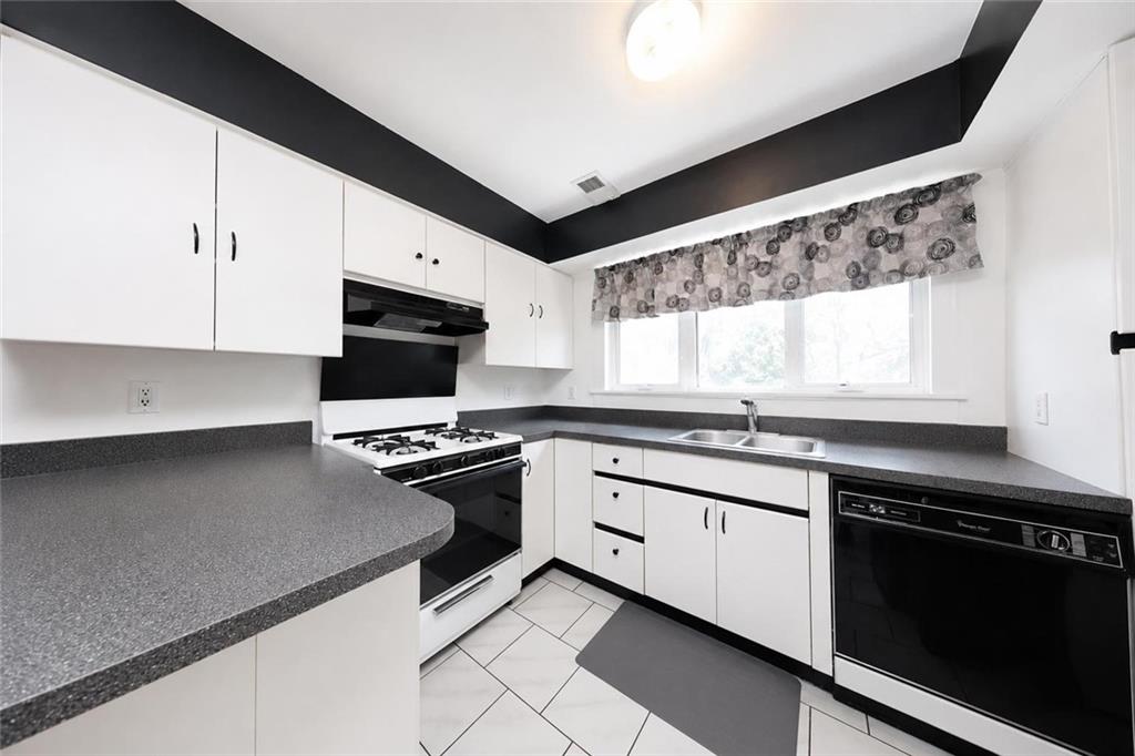 719 Correll Avenue Rossville Staten Island NY 10309