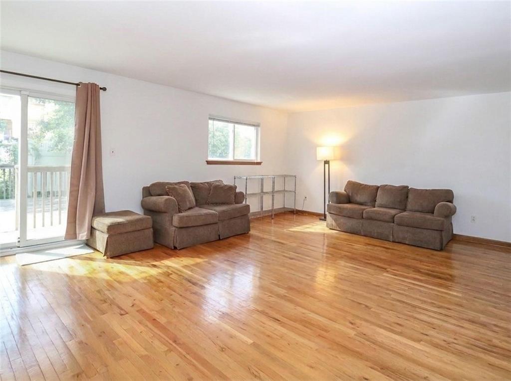 837 Rathbun Avenue Prince's Bay State Island NY 10309