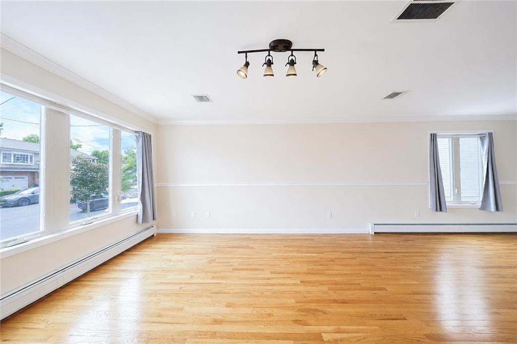 29 Summit Place Annadale Staten Island NY 10312