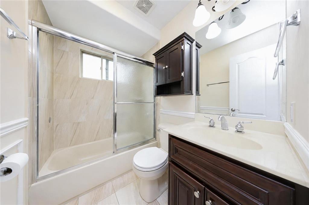 29 Summit Place Annadale Staten Island NY 10312