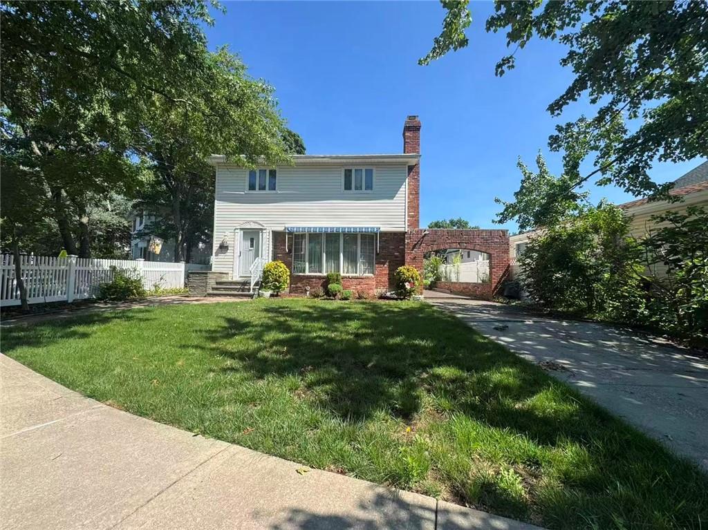 175 Thomas Street Richmond Town Staten Island NY 10306