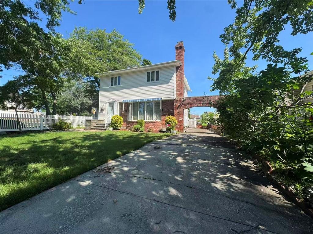 175 Thomas Street Richmond Town Staten Island NY 10306