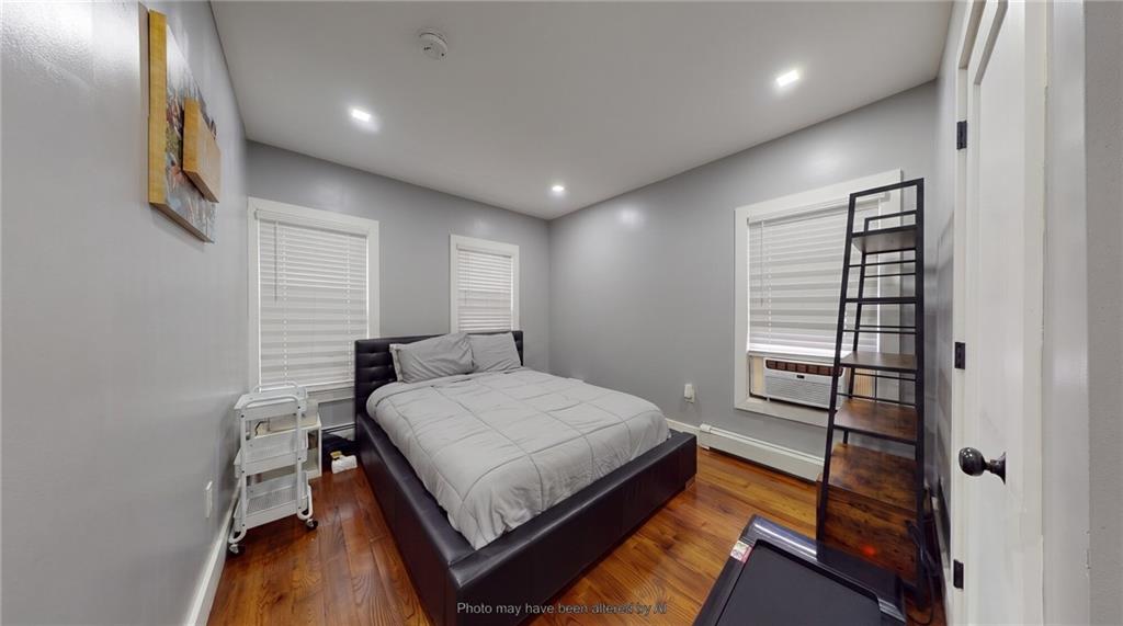 9415 Farragut Road Canarsie Brooklyn NY 11236