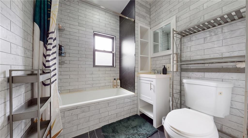 9415 Farragut Road Canarsie Brooklyn NY 11236