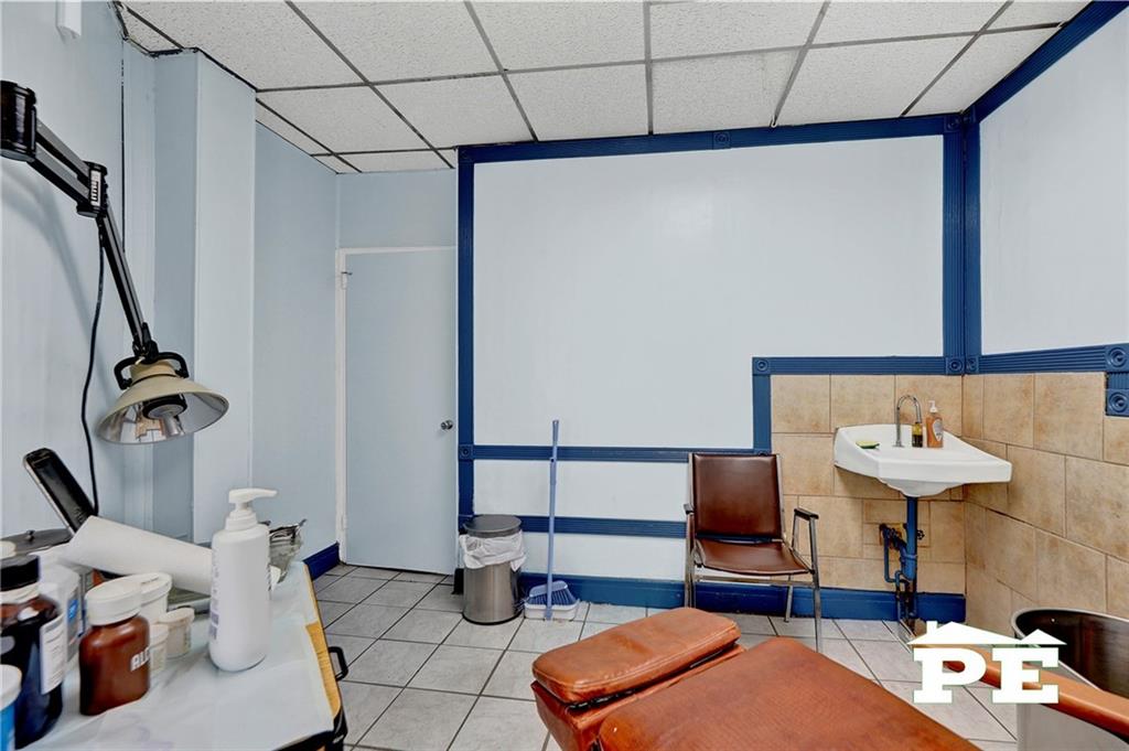 2233 West 9th Street Gravesend Brooklyn NY 11223