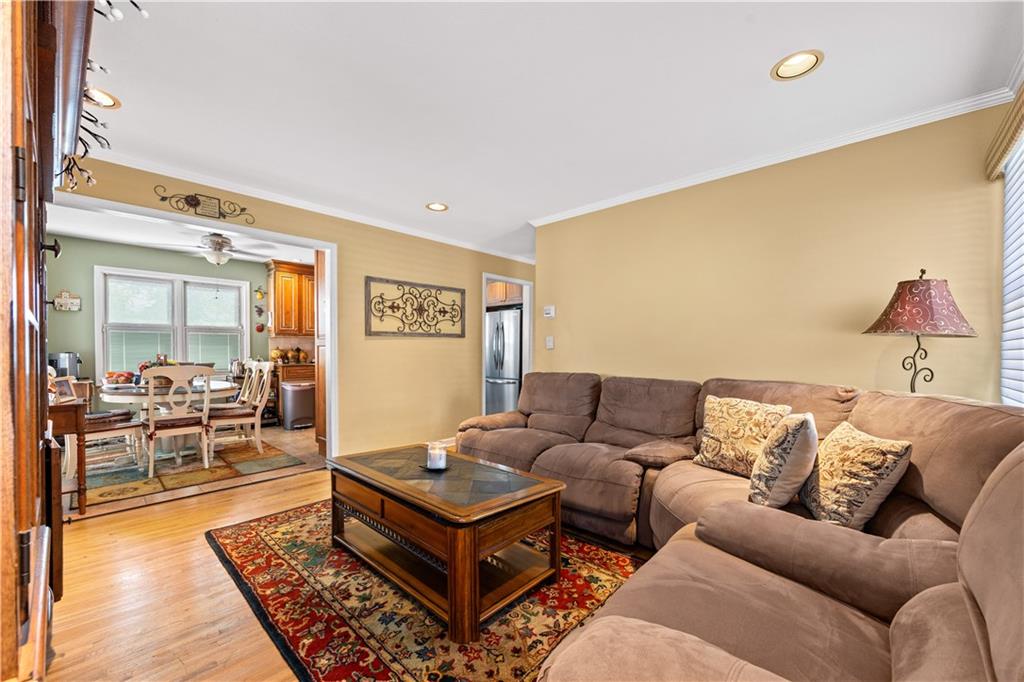 4711 Hylan Boulevard Annadale Staten Island NY 10312