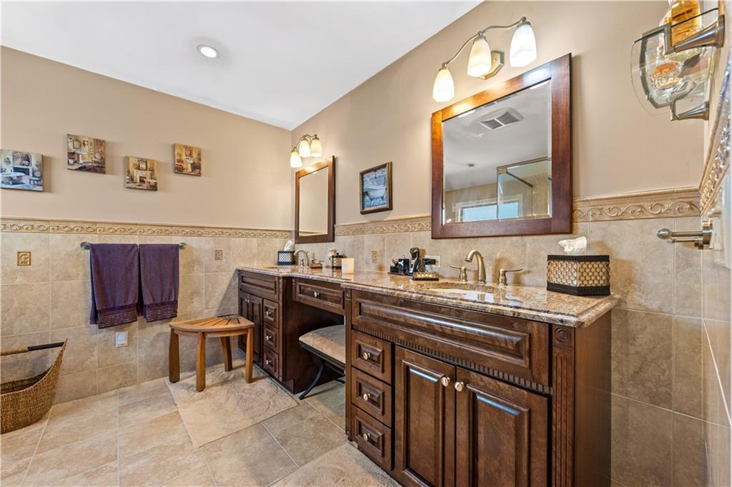 4711 Hylan Boulevard Annadale Staten Island NY 10312