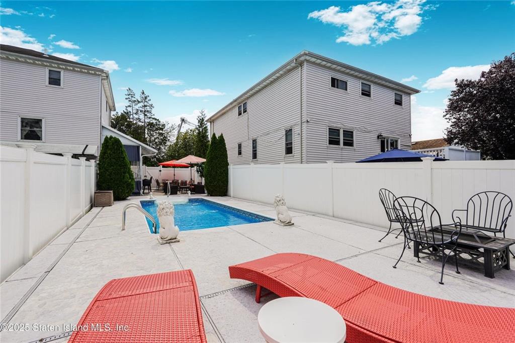 89 Columbus Avenue Grasmere Staten Island NY 10304