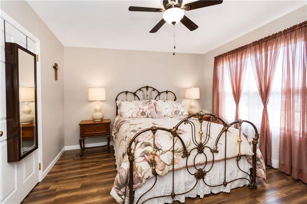 360 Barlow Avenue Eltingville Staten Island NY 10312
