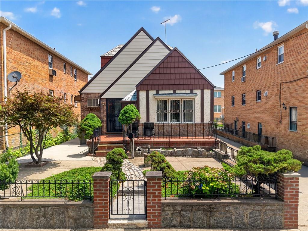 4739 197th Street Flushing Flushing NY 11358