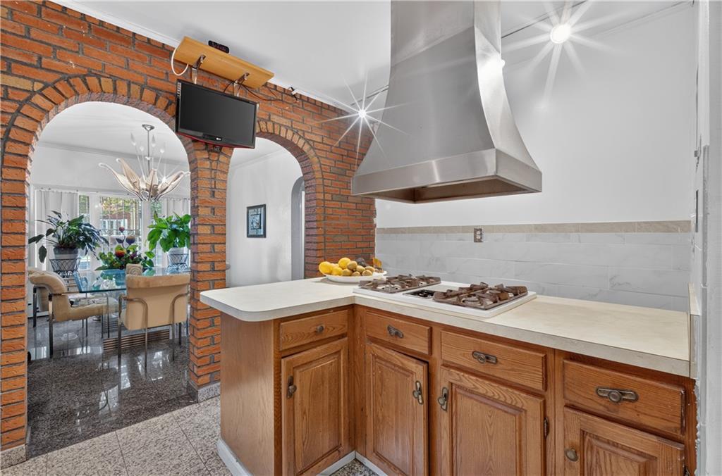 4739 197th Street Flushing Flushing NY 11358