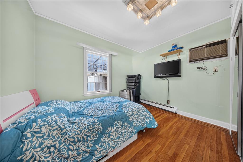 4739 197th Street Flushing Flushing NY 11358