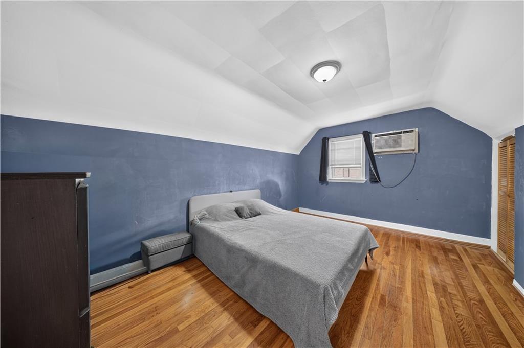 4739 197th Street Flushing Flushing NY 11358