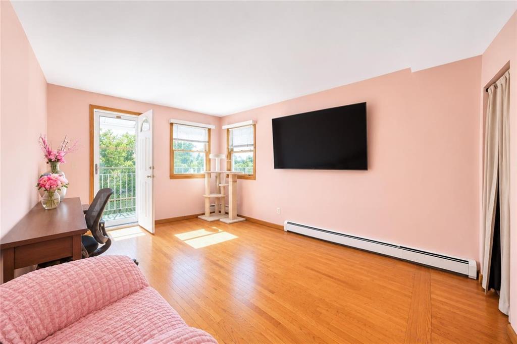 42 Hamden Avenue Grant City Staten Island NY 10306