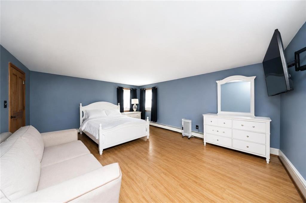 42 Hamden Avenue Grant City Staten Island NY 10306