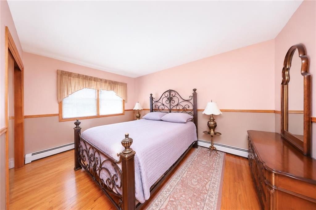 42 Hamden Avenue Grant City Staten Island NY 10306