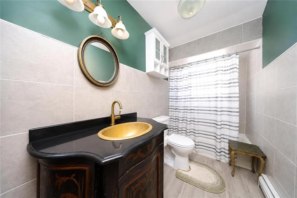 42 Hamden Avenue Grant City Staten Island NY 10306