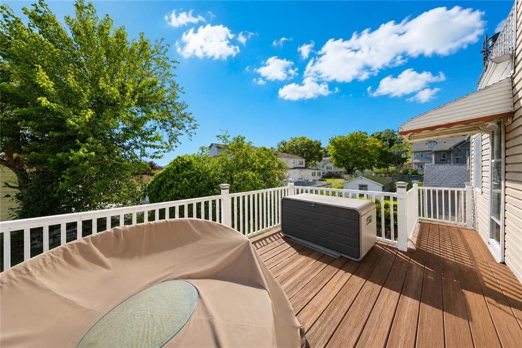 42 Hamden Avenue Grant City Staten Island NY 10306